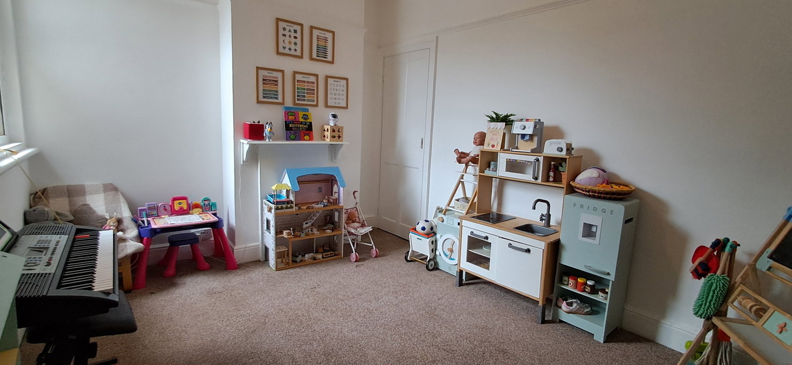 Flat for rent in Bushey, High Street, Bushey, WD23 1BD
