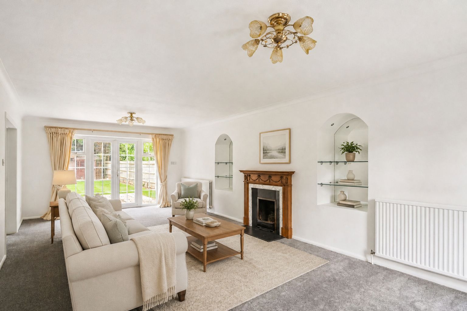 Detached House for rent in Cobham, Pine Walk, Cobham, KT11, 3208 m²