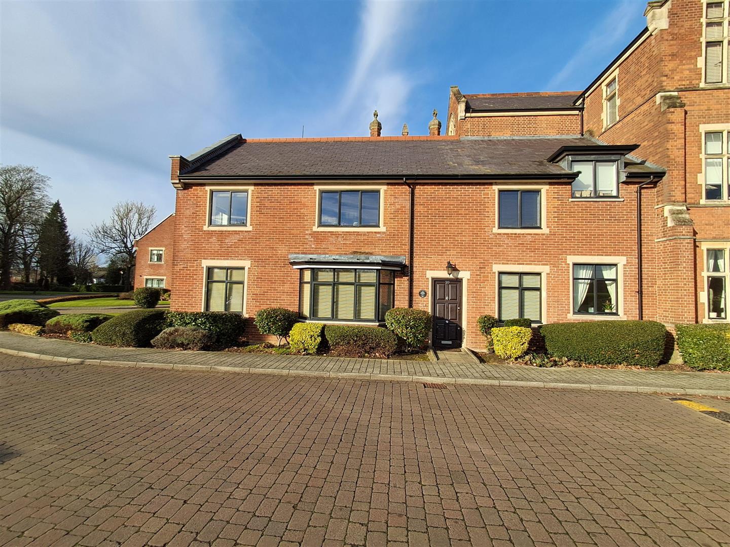 Apartment for rent in Bushey, Royal Connaught Drive, Bushey, WD23 2RA