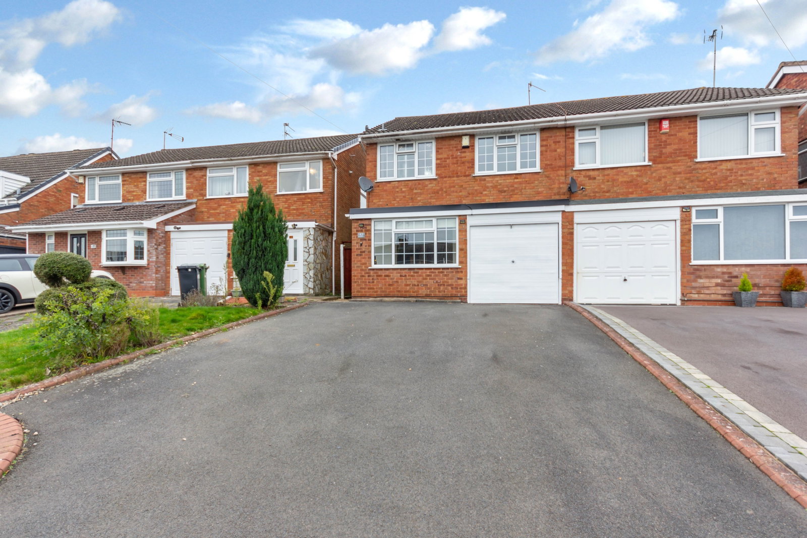 Semi Detached House in Halesowen