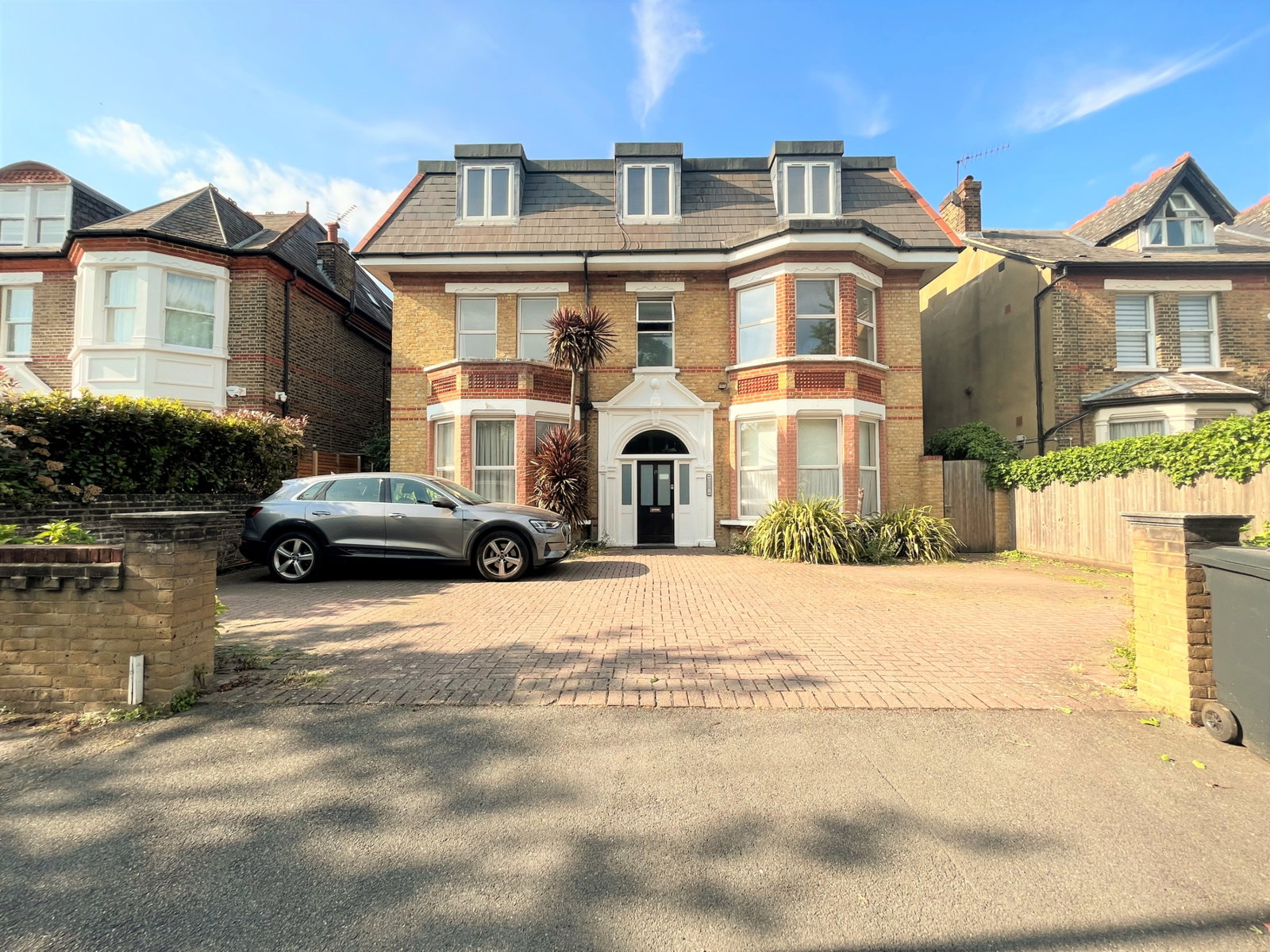 Flat in London