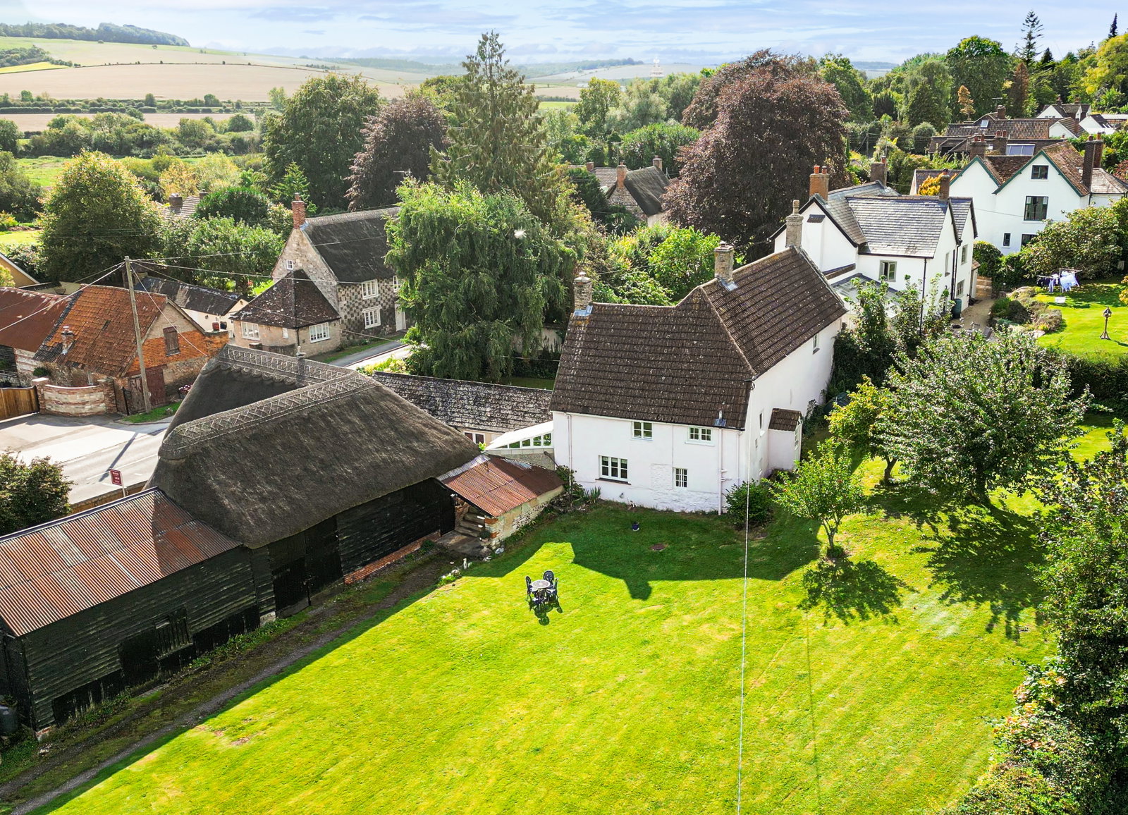 Country House for sale in Salisbury, Warminster Road, Stapleford, Salisbury, SP3, 4300 m²