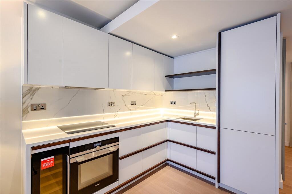Apartment for rent in London, West End Gate, London, W2 1EY, 579 m²