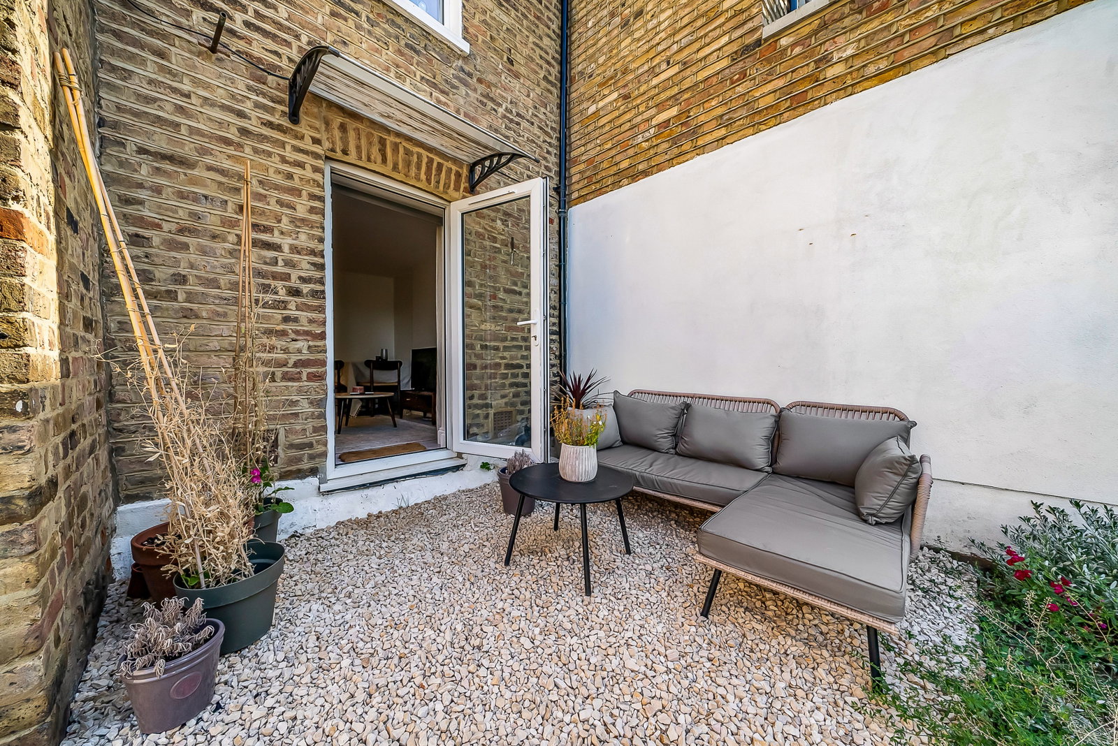 Flat for rent in London, Angles Road, London, SW16 2UR
