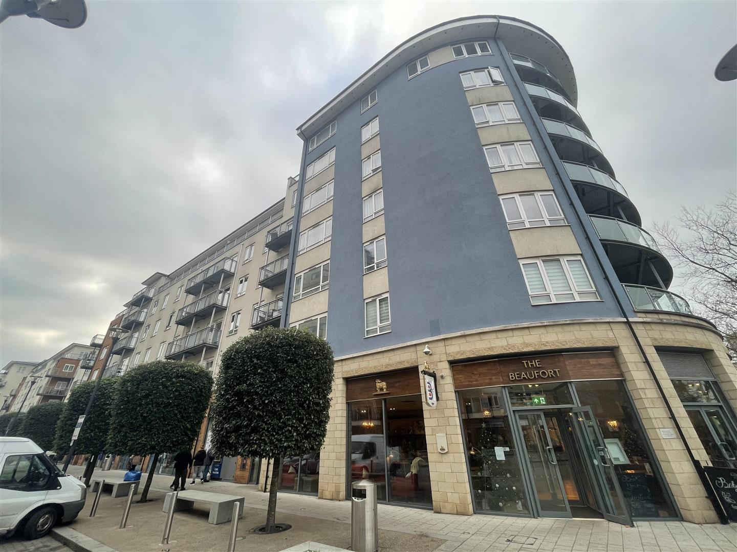 Flat for rent in London, Heritage Avenue, London, NW9 5AA