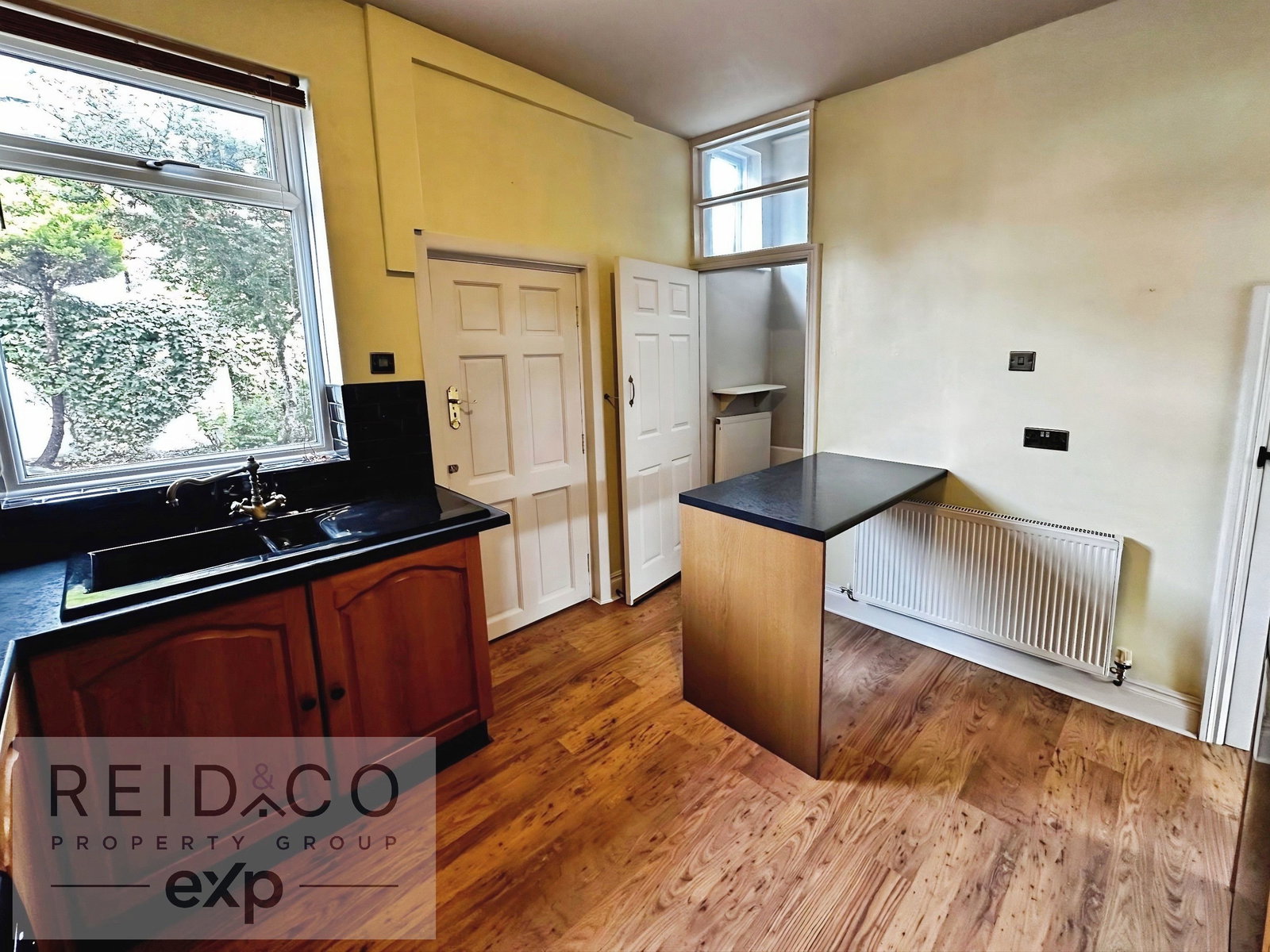 Terraced House for rent in Preston, Wellington Street, Preston, PR1 8TP, 678 m²