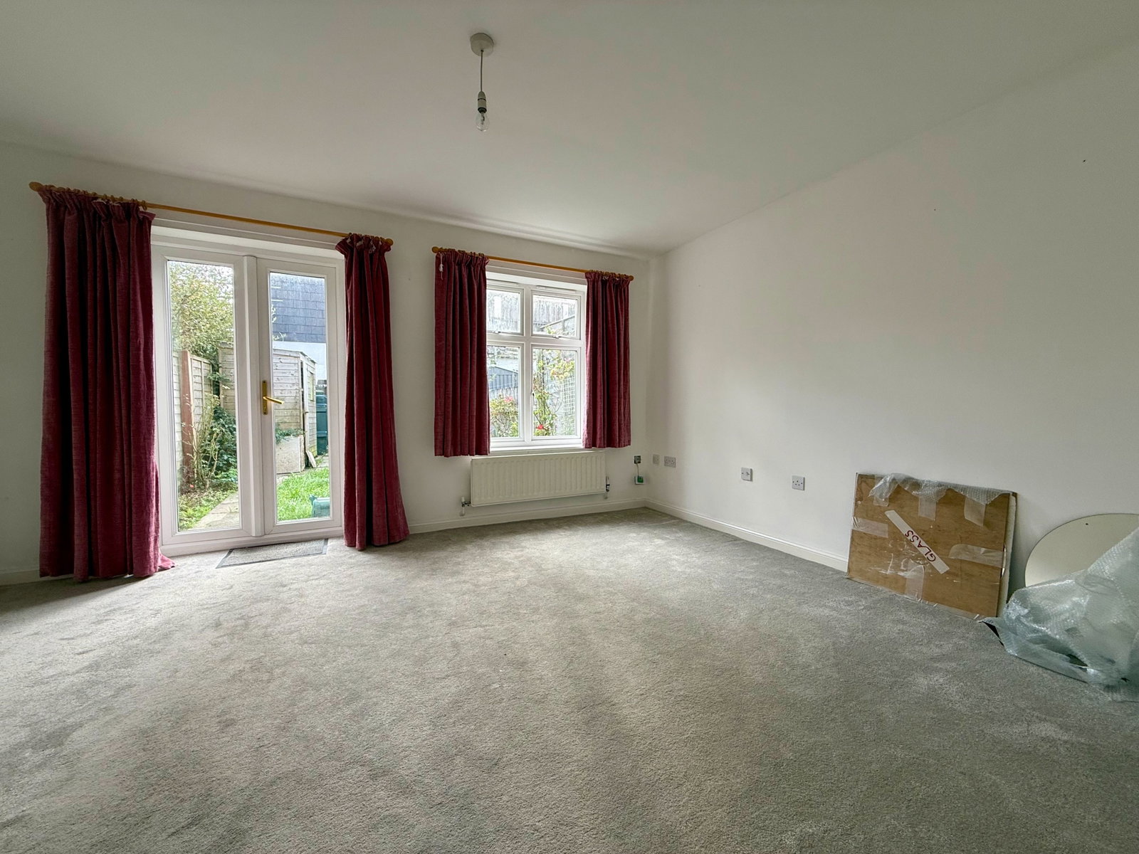 Terraced House for rent in St. Austell, Pyramid Close, Trewoon, PL25