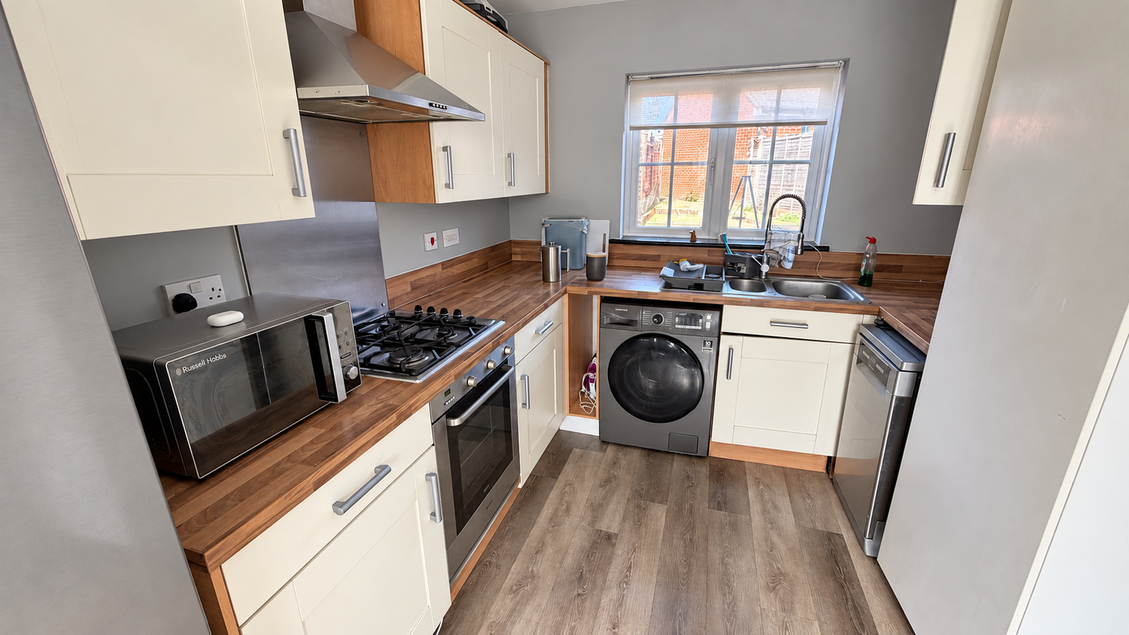End Of Terrace House in Stansted 4