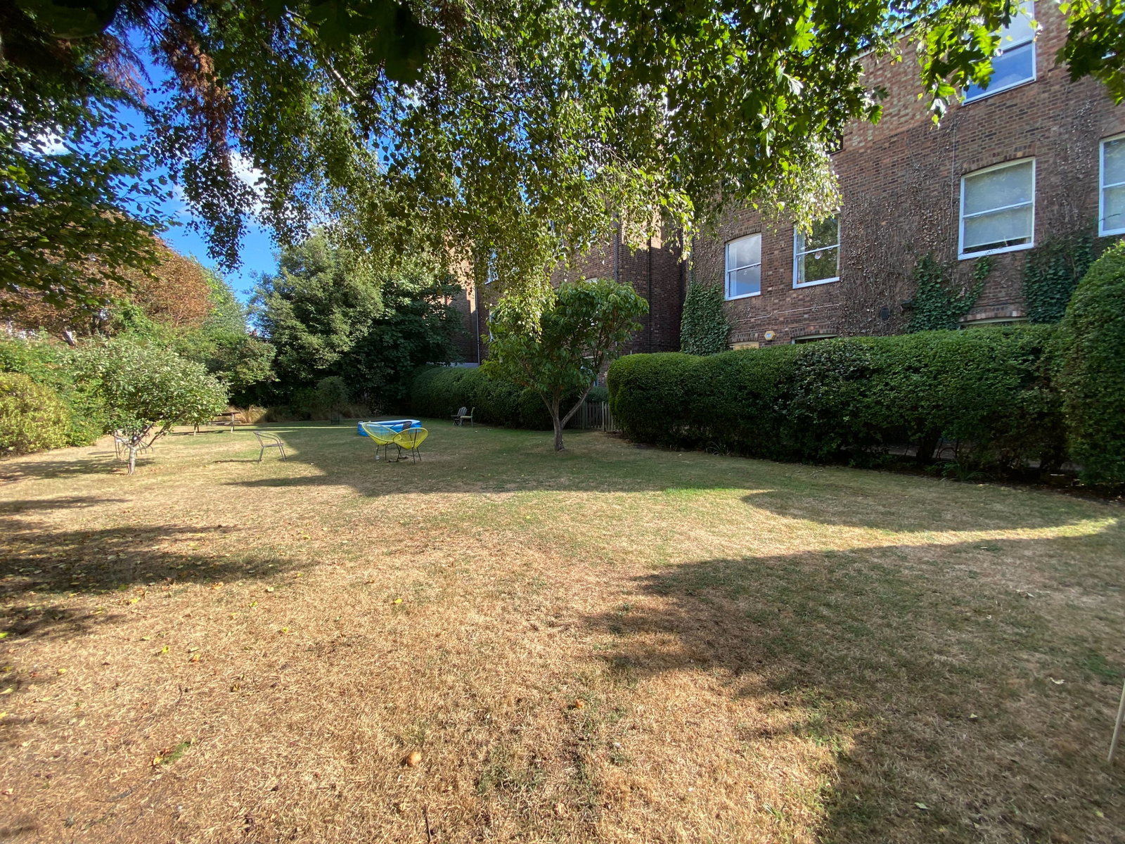 Flat for rent in London, Cavendish Gardens, Trouville Road, SW4 8QW
