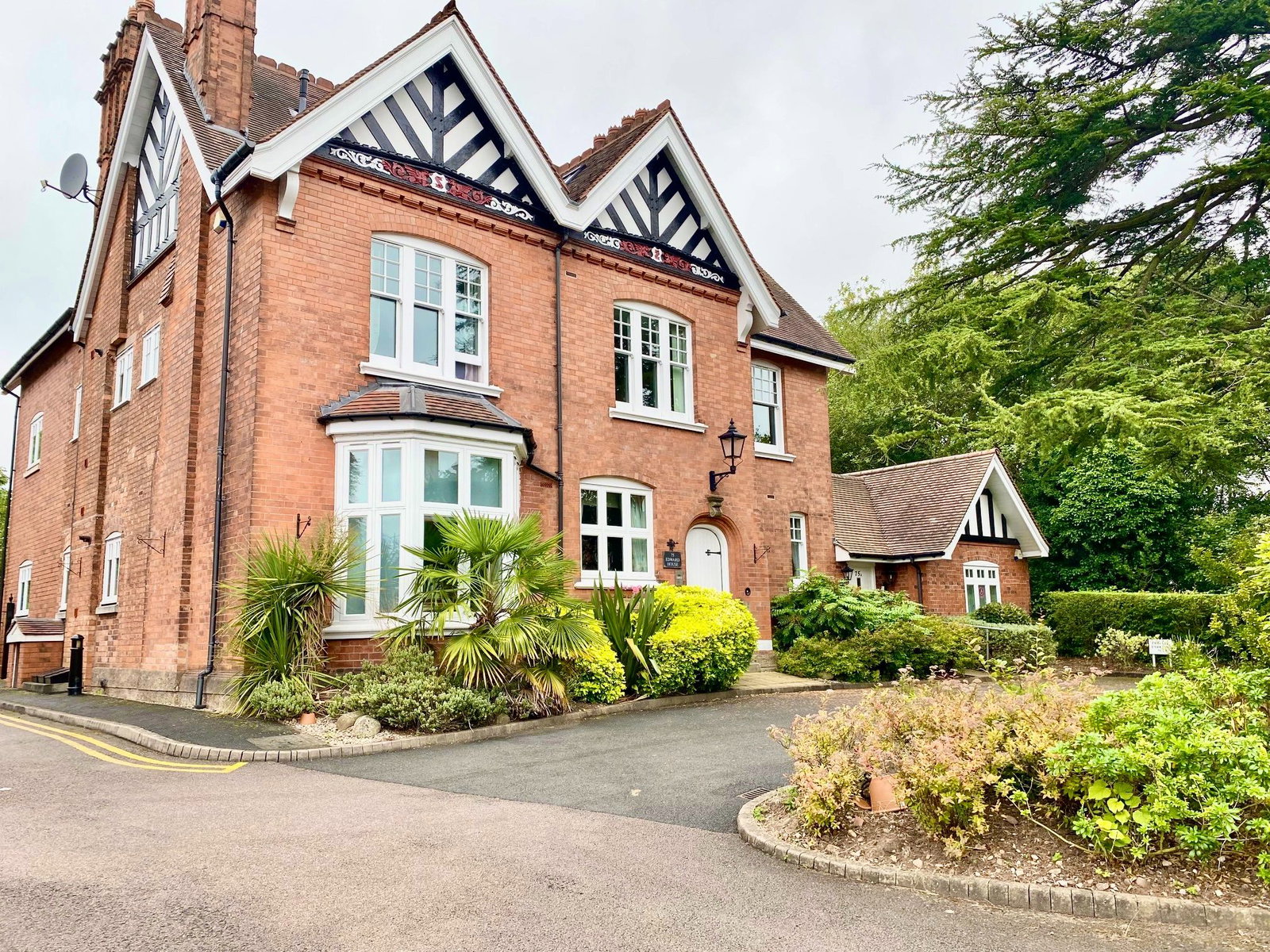 Penthouse for rent in Sutton Coldfield, Edward House, 75 Lichfield Road, Sutton Coldfield, B74 2NU