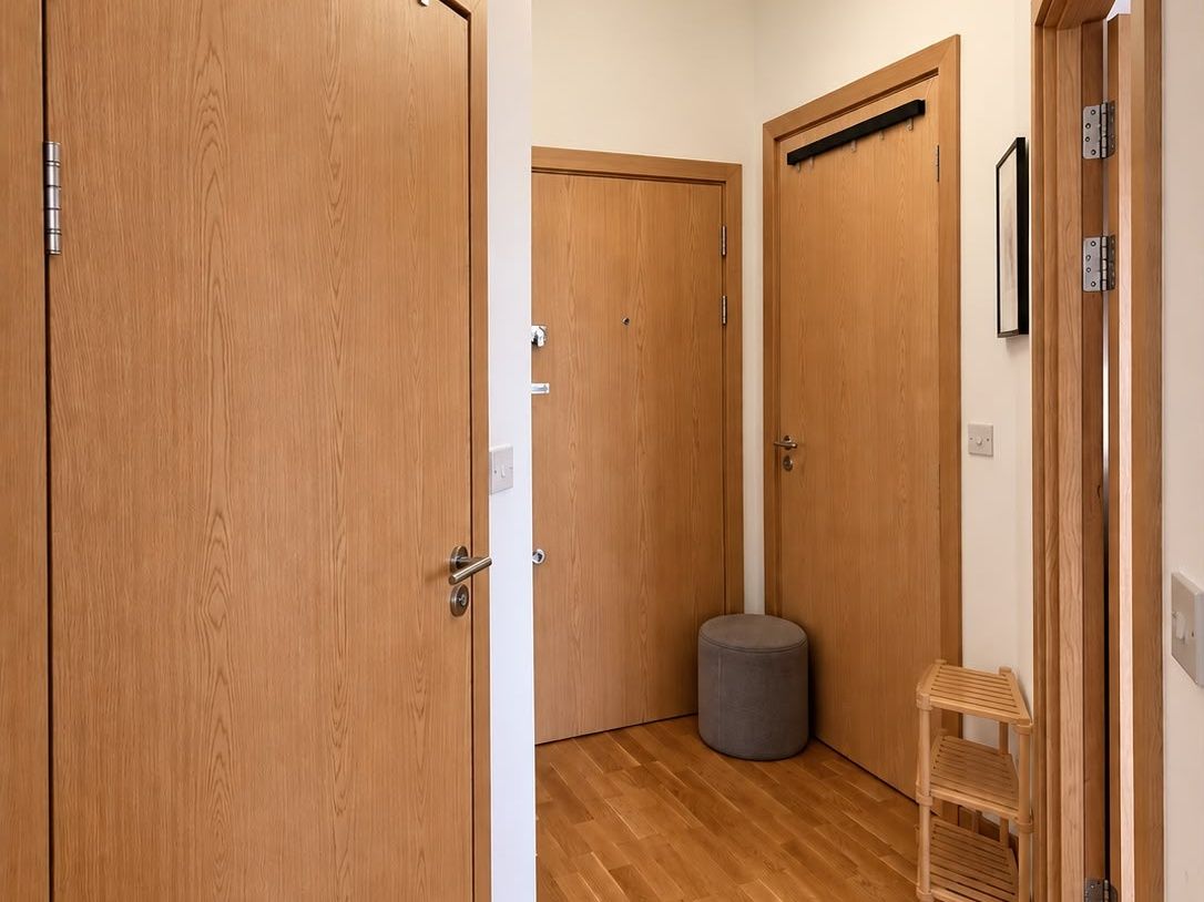 Flat for rent in Wallington, Manor Road, Wallington, SM6 0AP, 388 m²