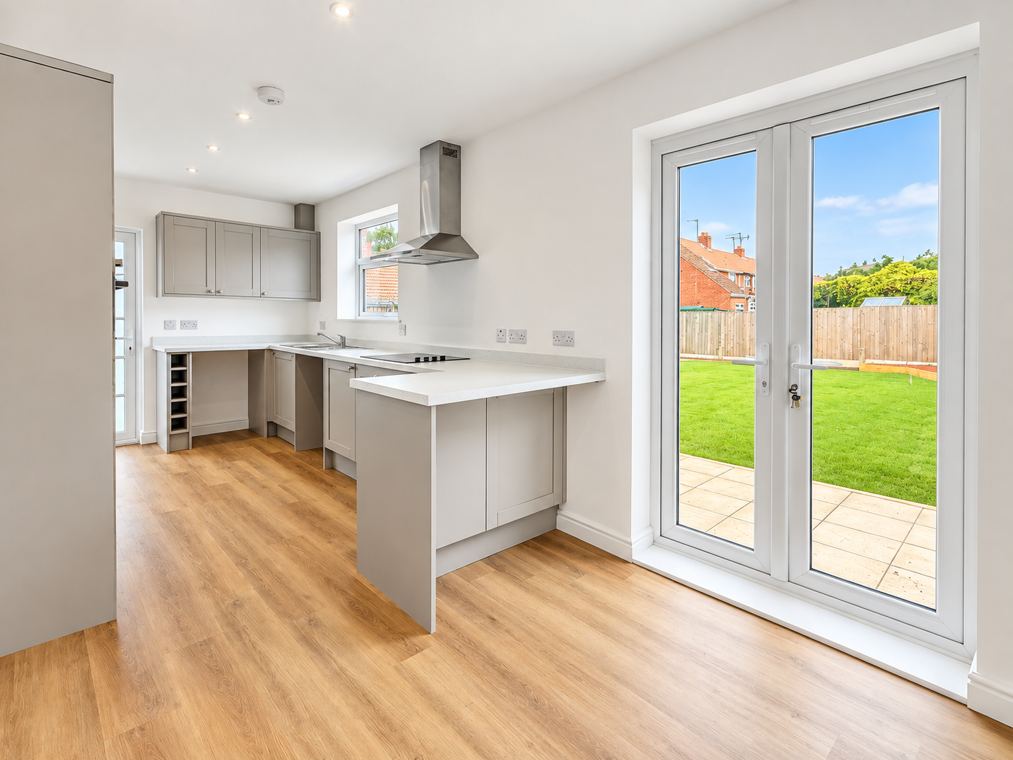 Semi Detached House for rent in Kingswinford, Beech Road, Kingswinford, DY6 8EX