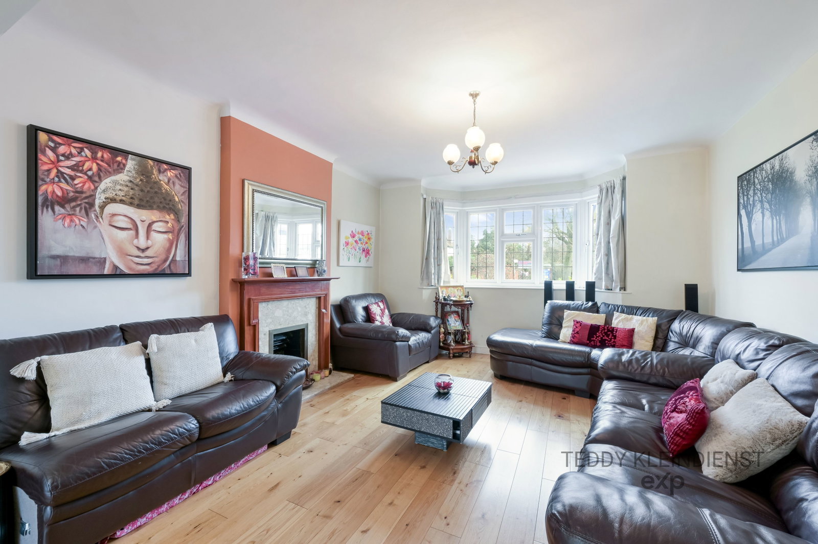 Detached House for rent in New Malden, Malden Road, New Malden, KT3 6AH, 2300 m²