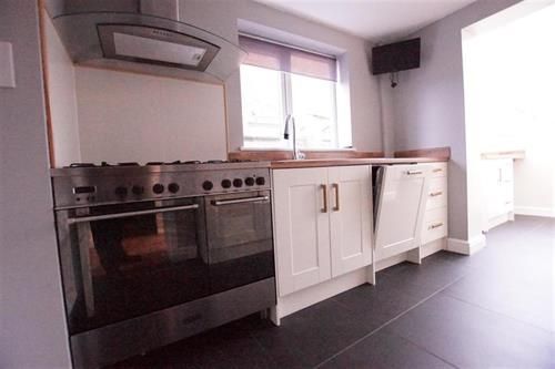Semi Detached House for rent in Ellesmere Port, Ellerton Avenue, Little Sutton, Ellesmere Port, CH66 4PA