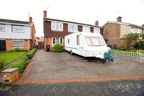Semi Detached House for rent in Ellesmere Port, Ellerton Avenue, Little Sutton, Ellesmere Port, CH66 4PA