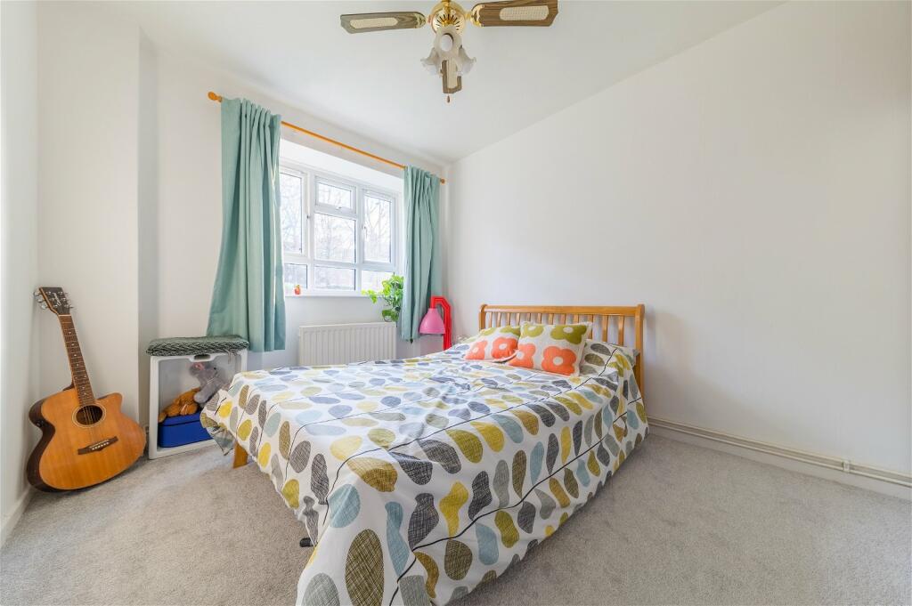 Ground Floor Flat for rent in London, Aldrington Road, Streatham, SW16, 467 m²