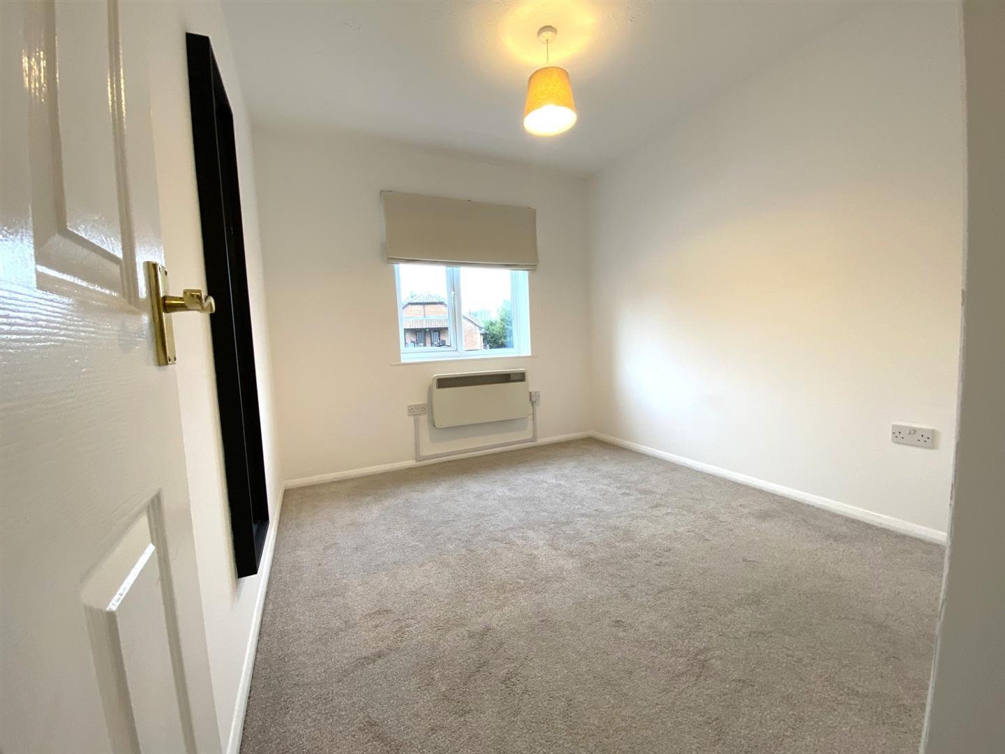 Flat for rent in London, Eagle Drive, London, NW9 5BD
