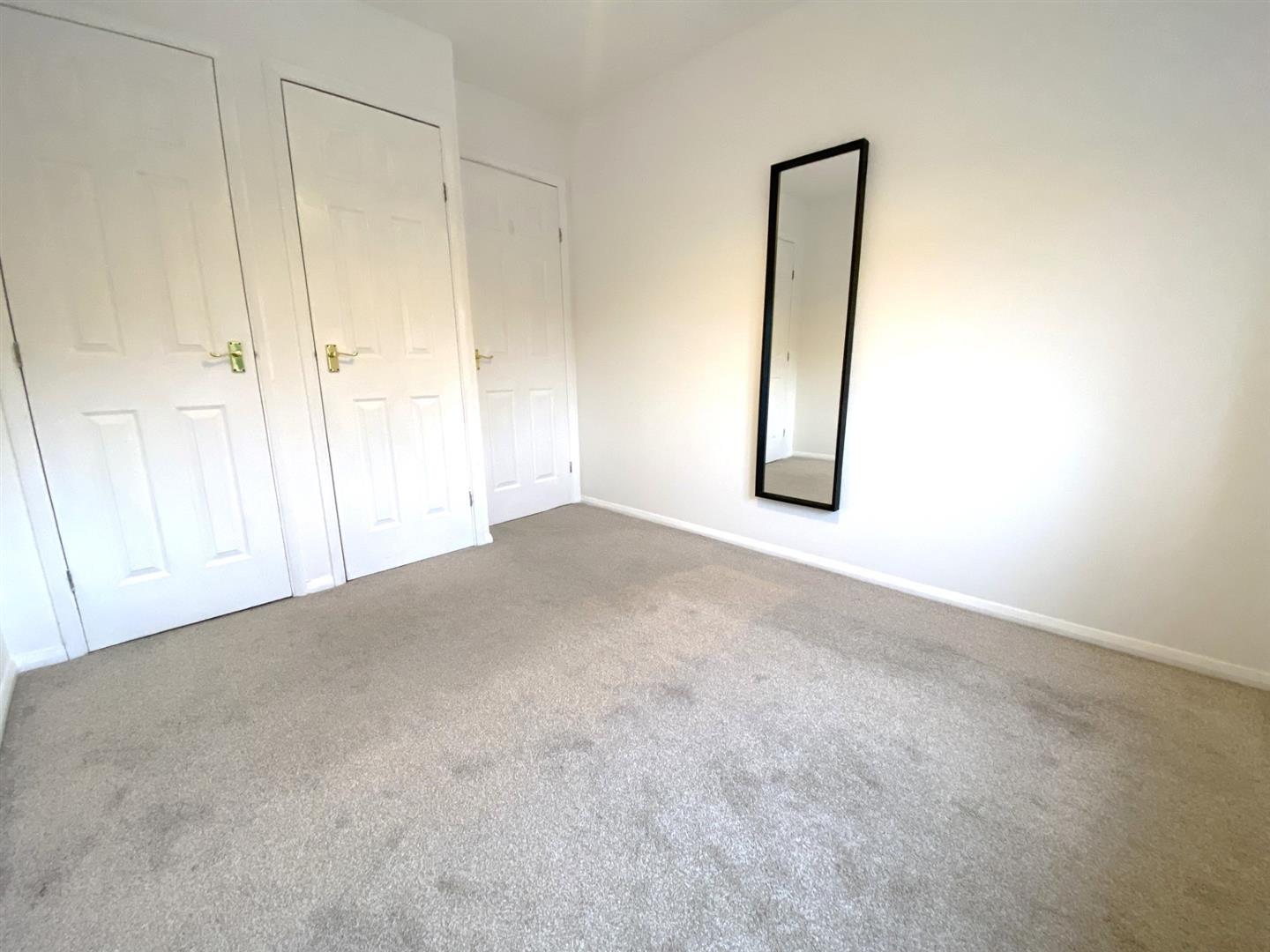 Flat for rent in London, Eagle Drive, London, NW9 5BD
