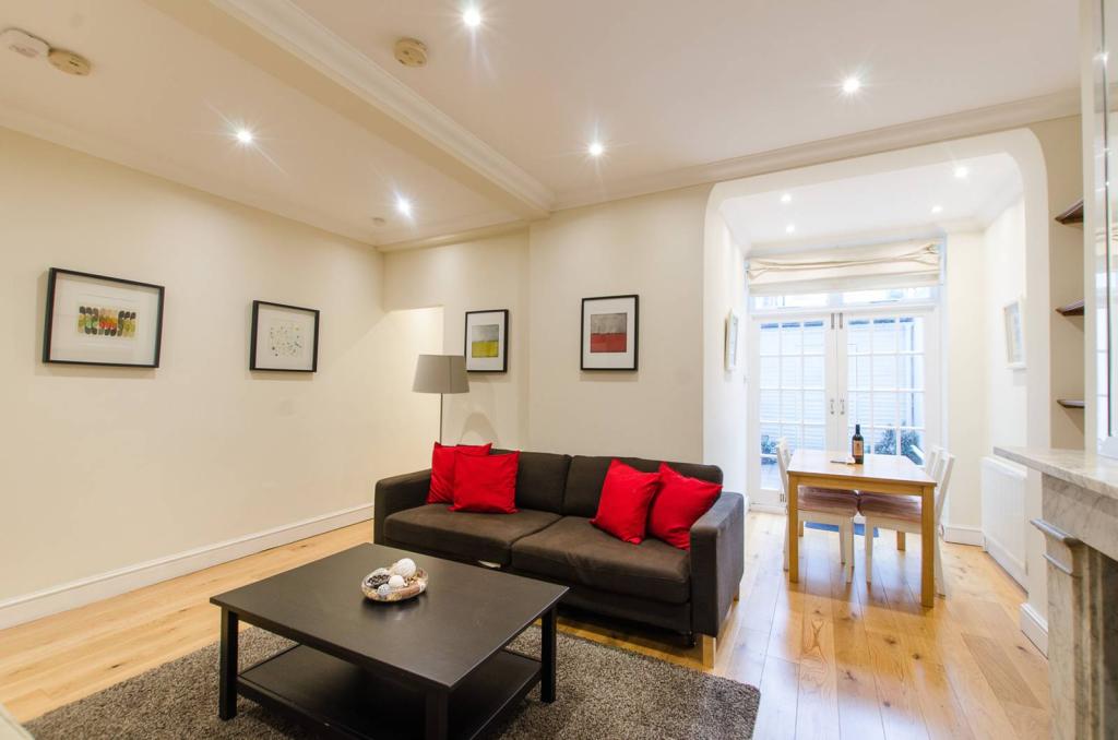 Flat for rent in London, LGF, Gloucester Street, London, SW1V, 859 m²