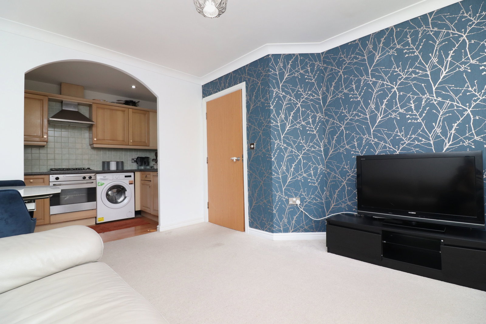 Flat for rent in Leeds, Narrowboat Wharf, Rodley, 510 m²