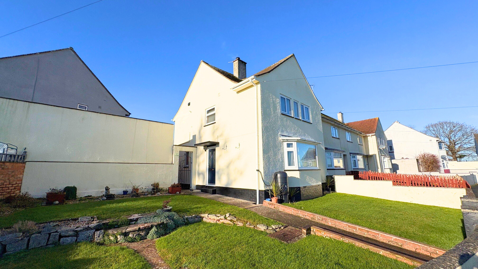 End Of Terrace House in Torquay