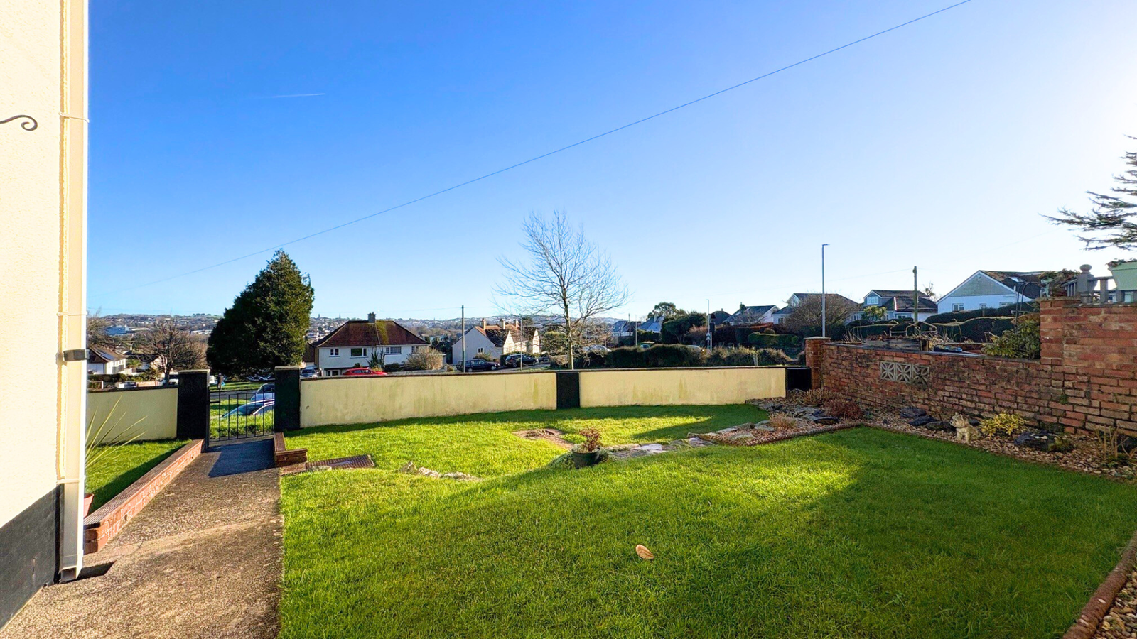 End Of Terrace House in Torquay
