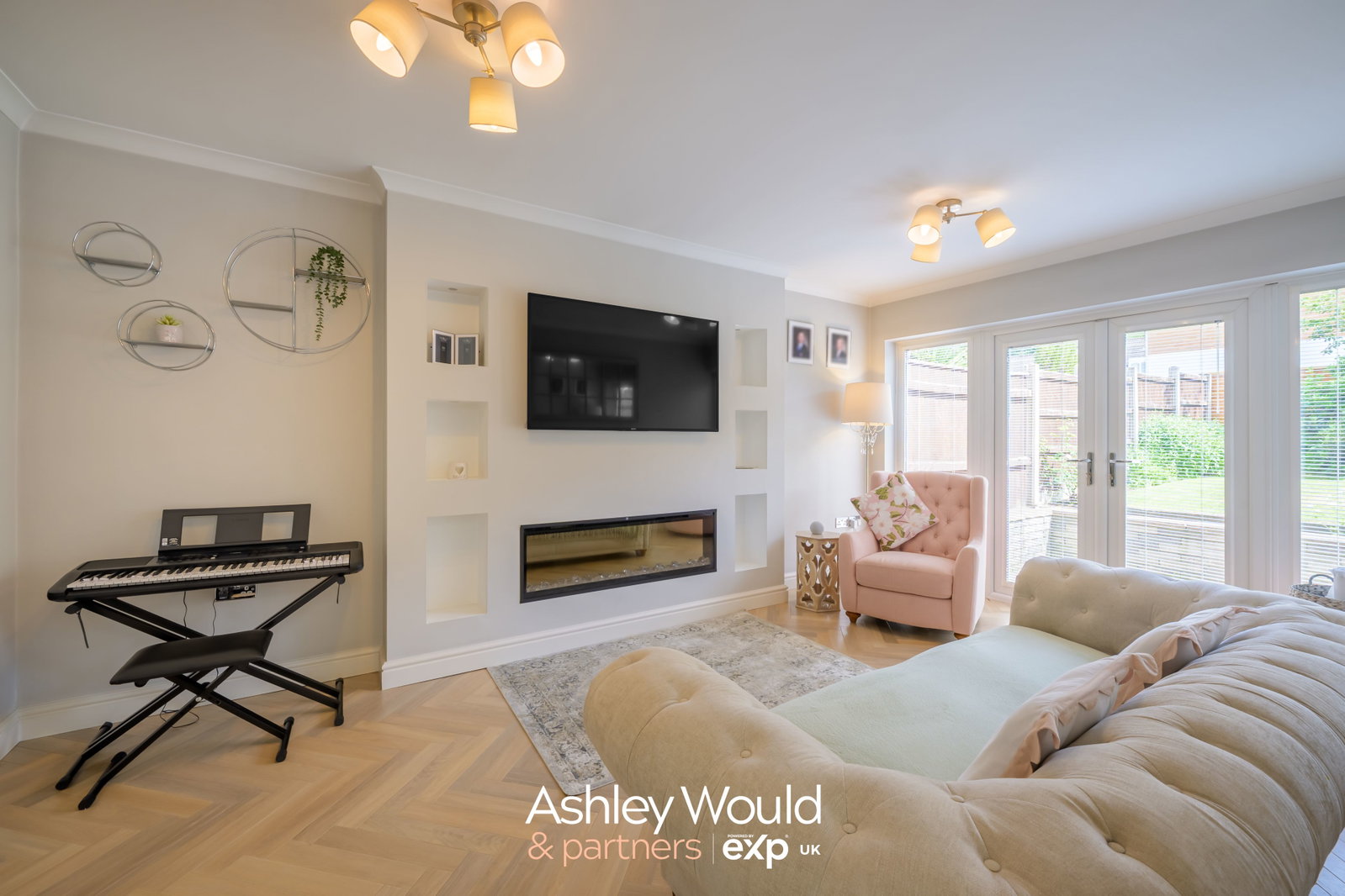 Semi Detached House in Halesowen