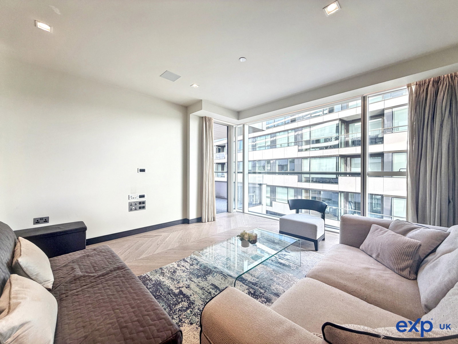 Apartment for rent in London, One Tower Bridge, London, SE1 2QR, 624 m²