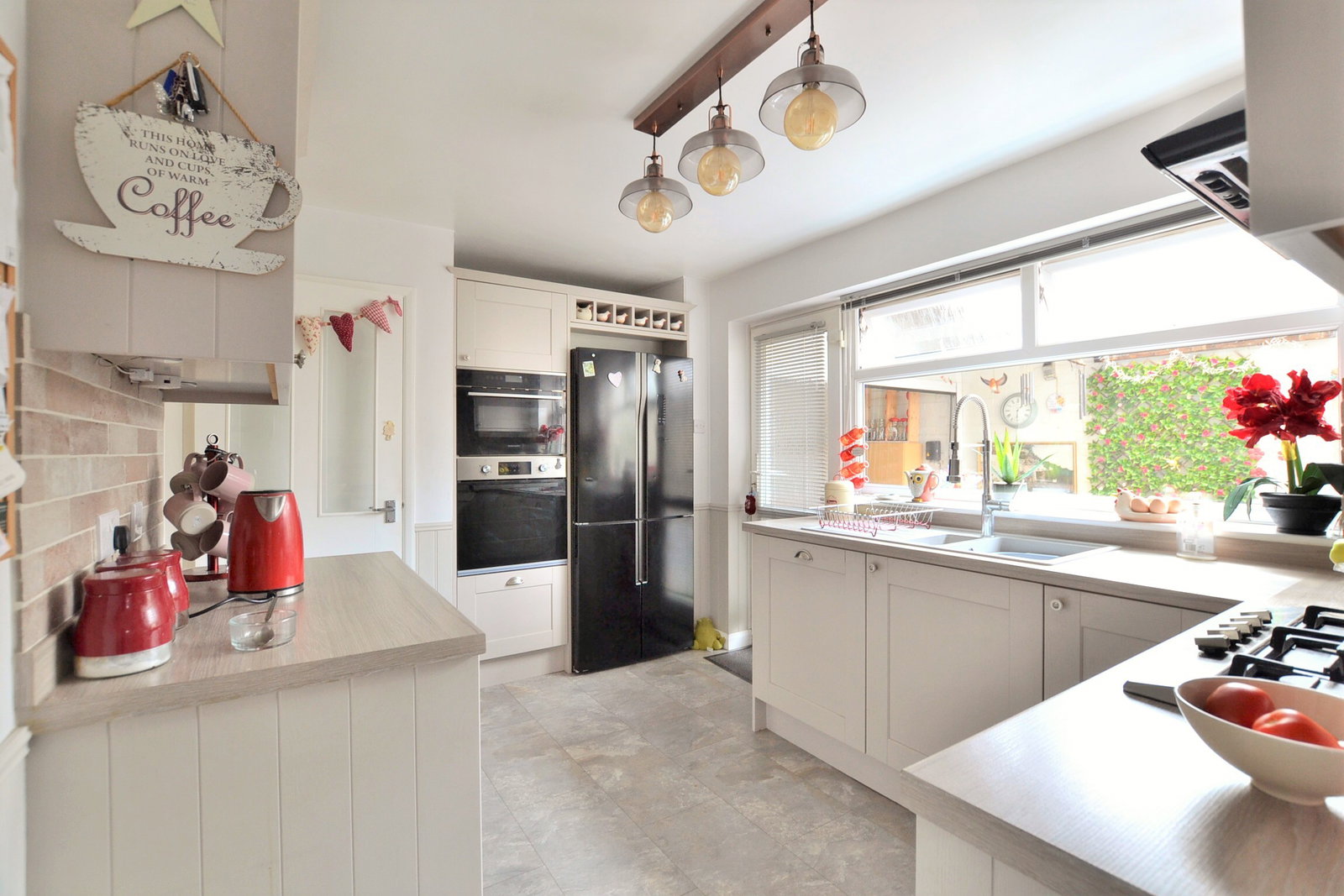 Detached House in Gloucester