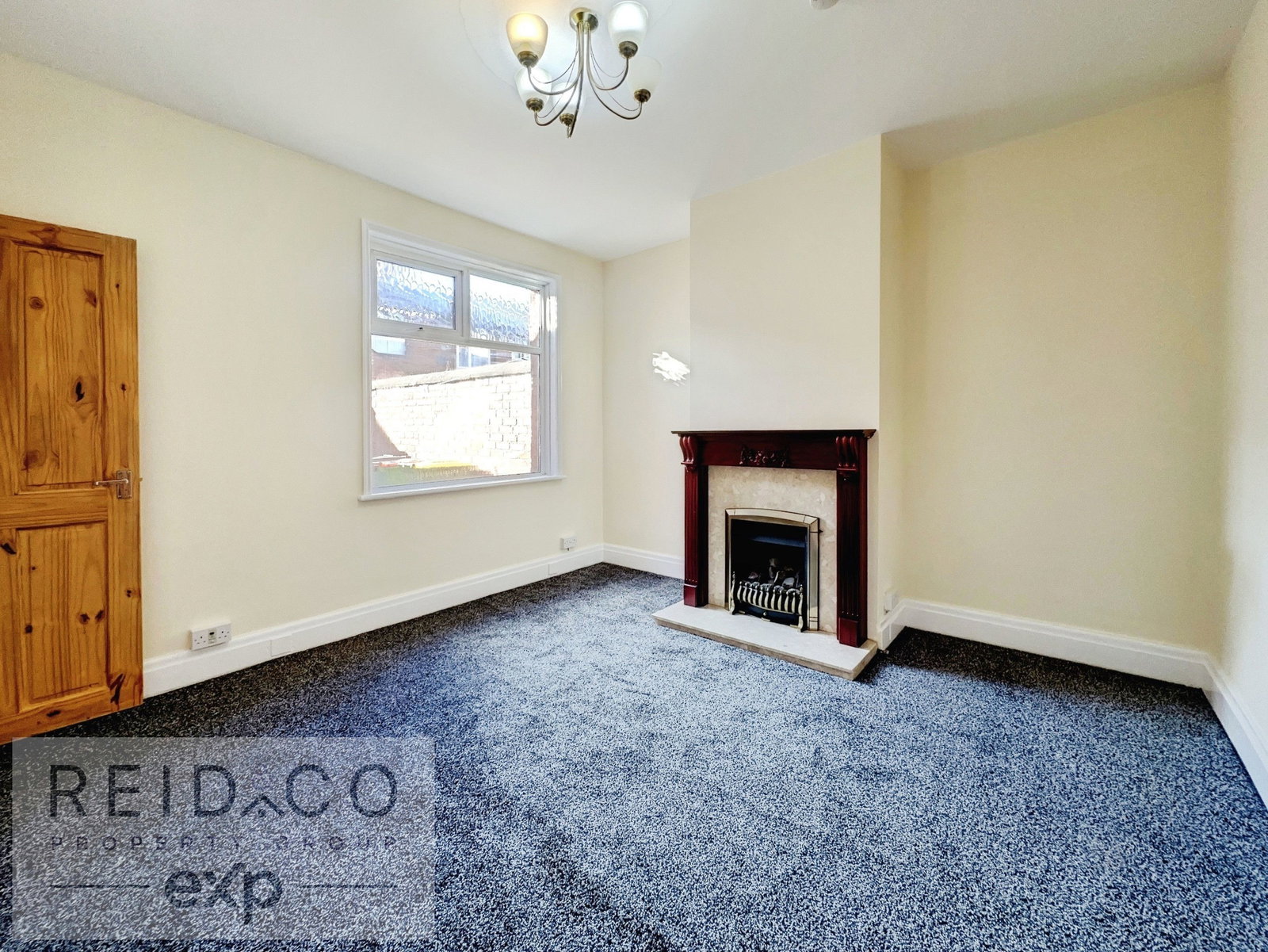 Terraced House for rent in Preston, Bucklands Avenue, Ashton-on-Ribble, Preston, PR2 2BP, 812 m²