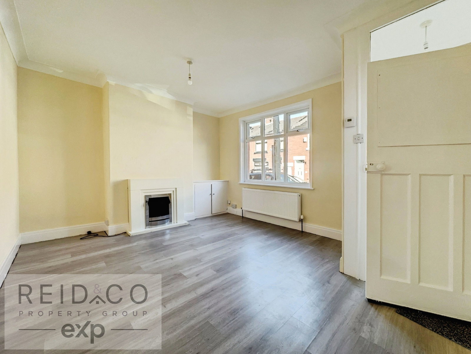 Terraced House for rent in Preston, Bucklands Avenue, Ashton-on-Ribble, Preston, PR2 2BP, 812 m²