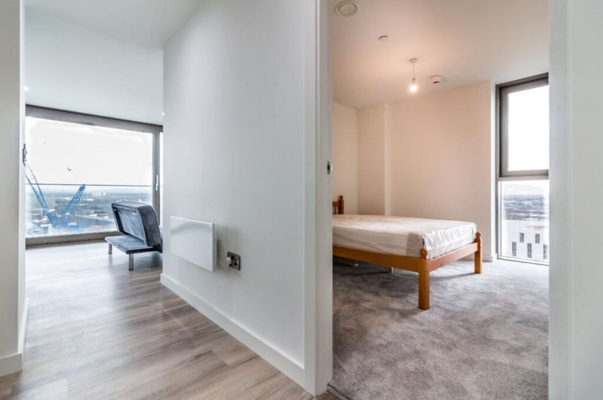 Apartment for rent in Manchester, Oxygen Tower, 50 Store Street, Piccadilly, Manchester, M1, 705 m²