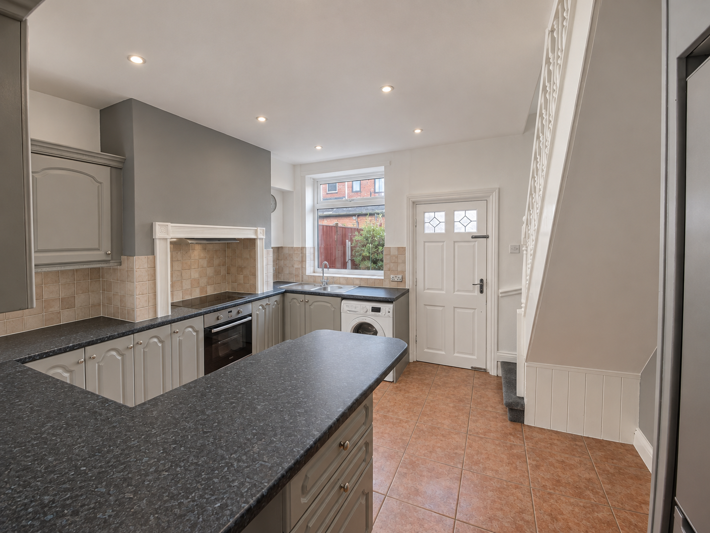 Terraced House for rent in Stockport, Springfield Avenue, Marple, Stockport, SK6 7AL