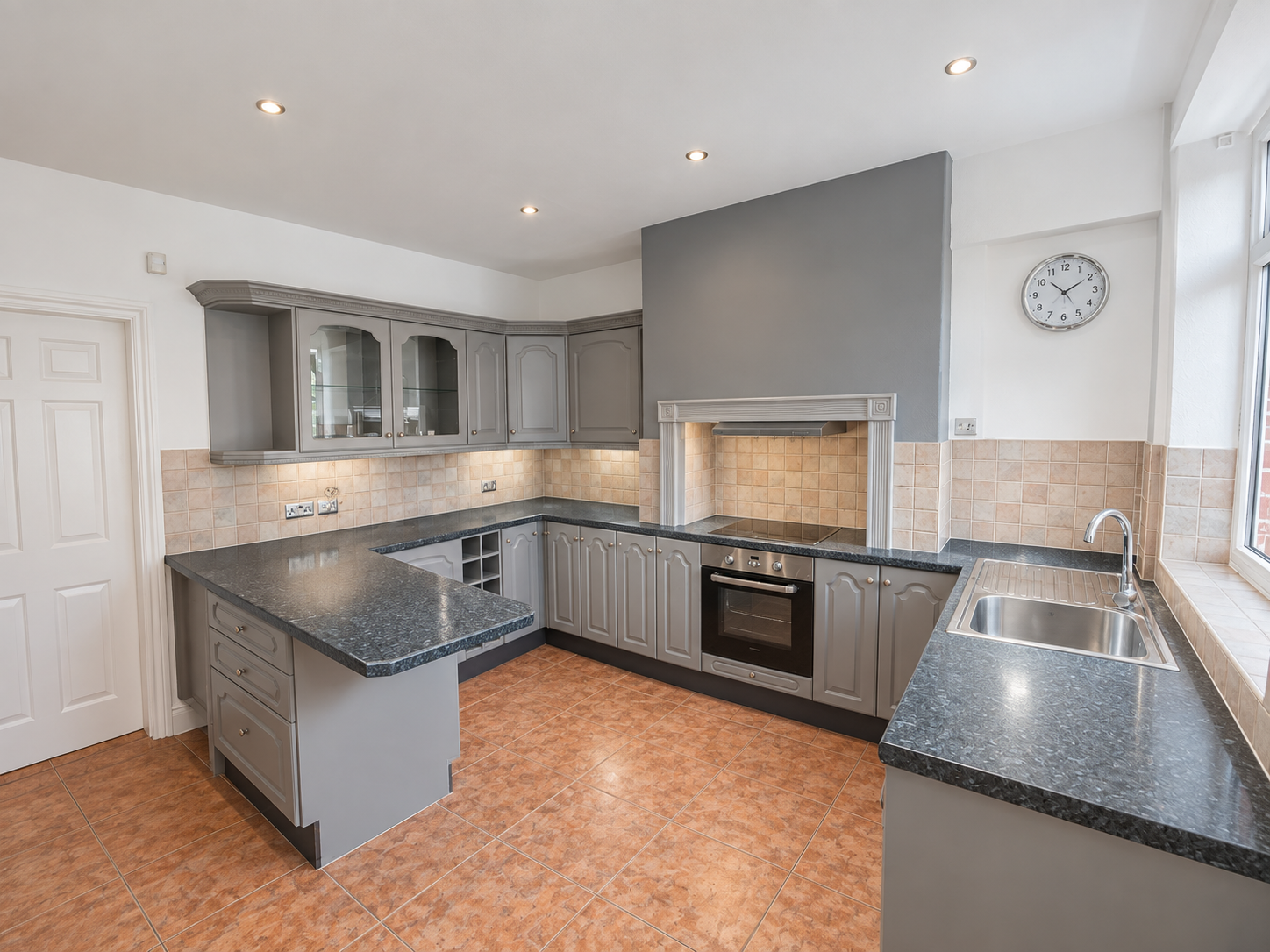 Terraced House for rent in Stockport, Springfield Avenue, Marple, Stockport, SK6 7AL