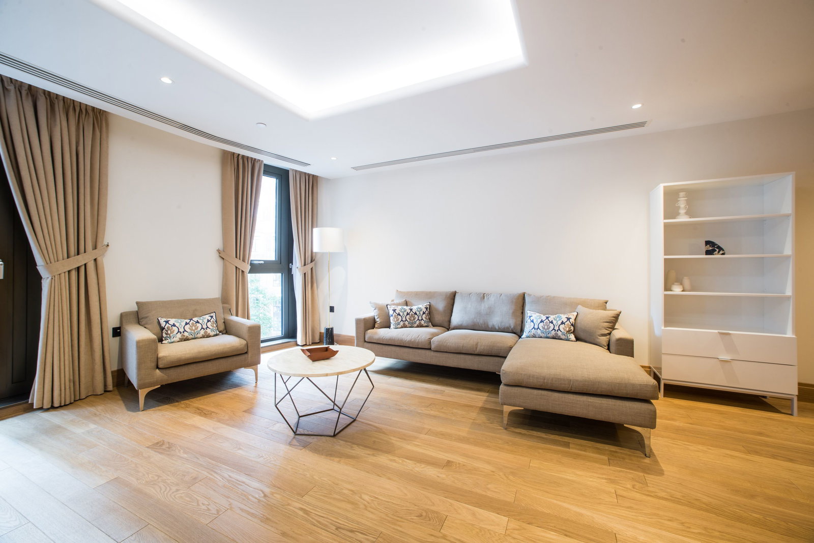 Flat for rent in London, Cleland House, Westminster, 1479 m²