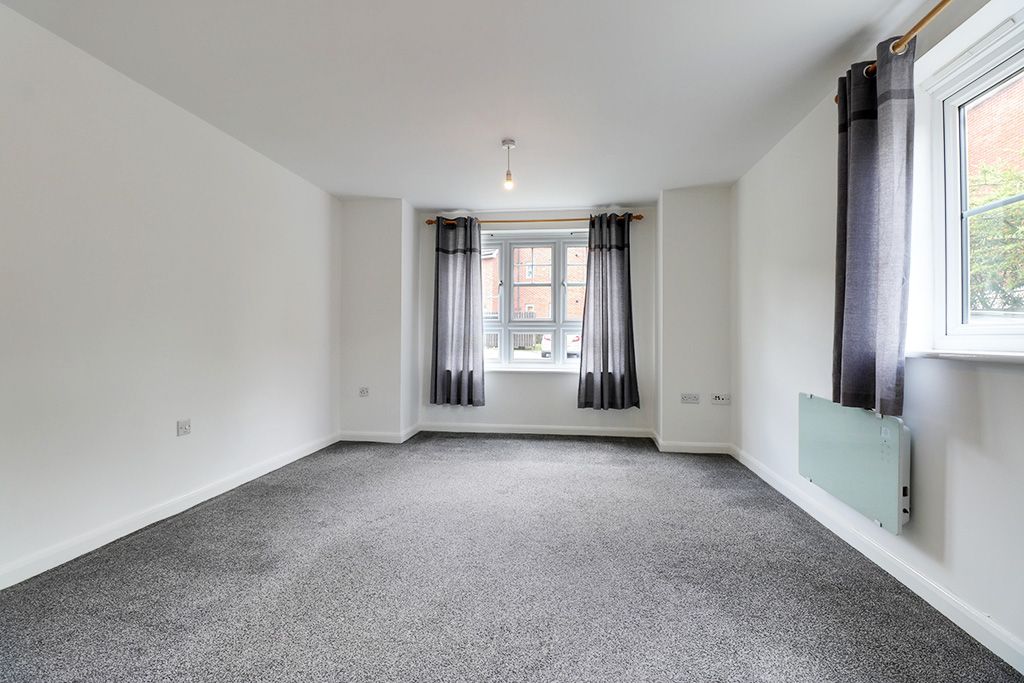 Flat for rent in Oldbury, Kellner Gardens, Oldbury, B69 3DX