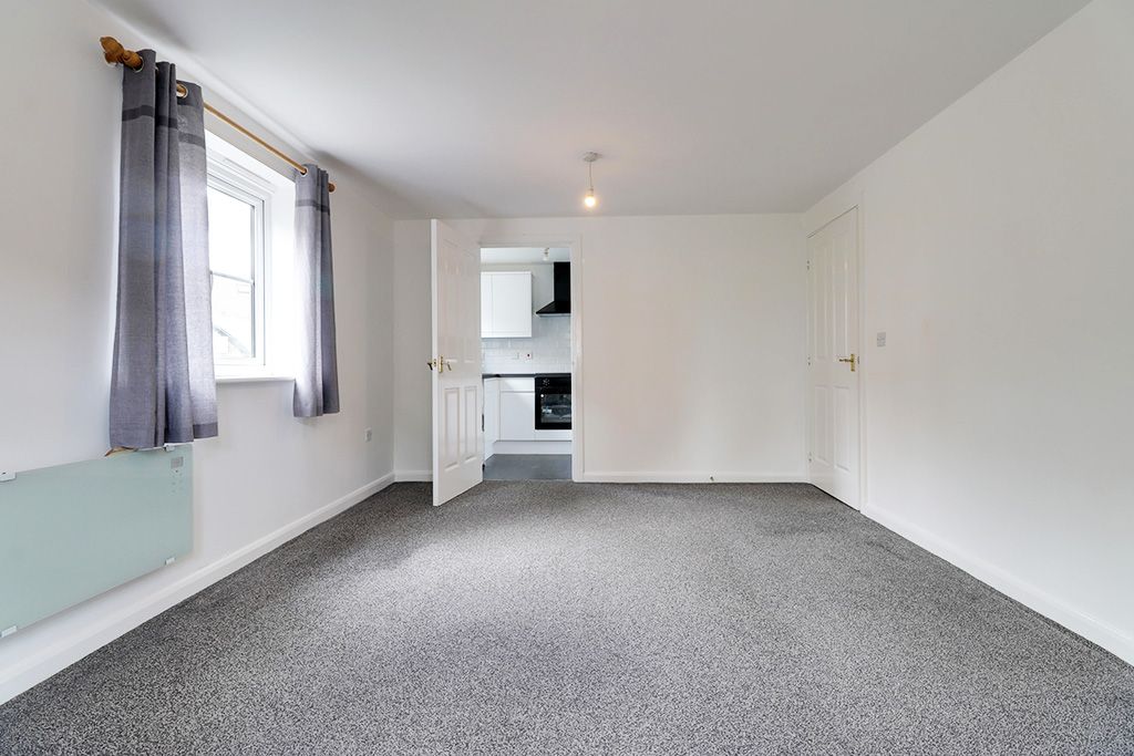 Flat for rent in Oldbury, Kellner Gardens, Oldbury, B69 3DX