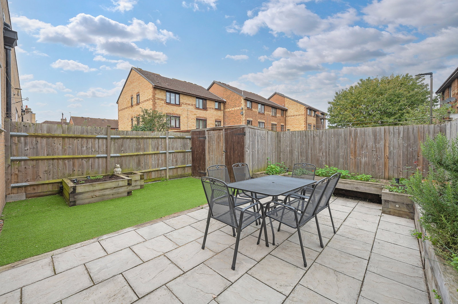 Ground Floor Flat in Mitcham 3