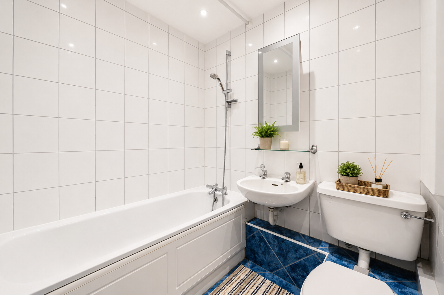 Studio for rent in London, Parsifal Road, West Hampstead, NW6 1UG, 334 m²