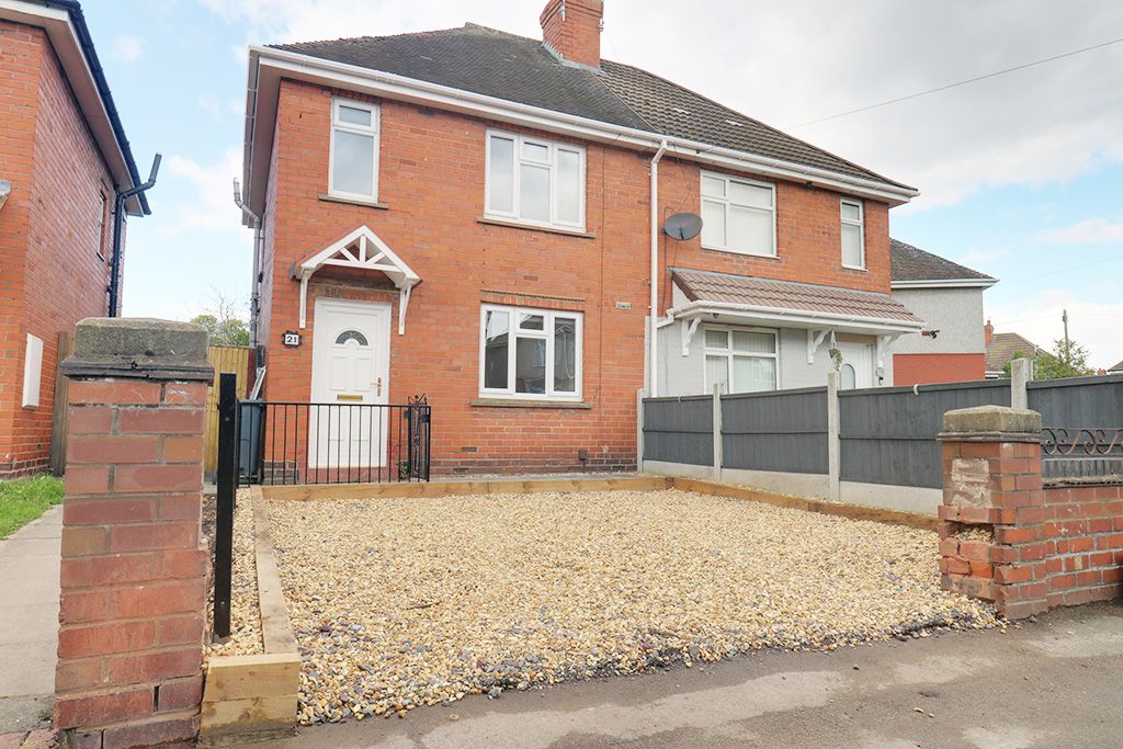 Semi Detached House for rent in Tipton, Dick Sheppard Avenue, Tipton, DY4 0XR