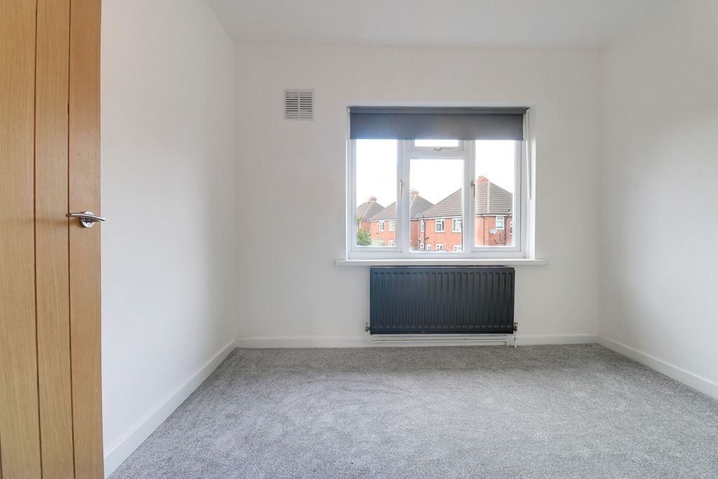 Semi Detached House for rent in Tipton, Dick Sheppard Avenue, Tipton, DY4 0XR