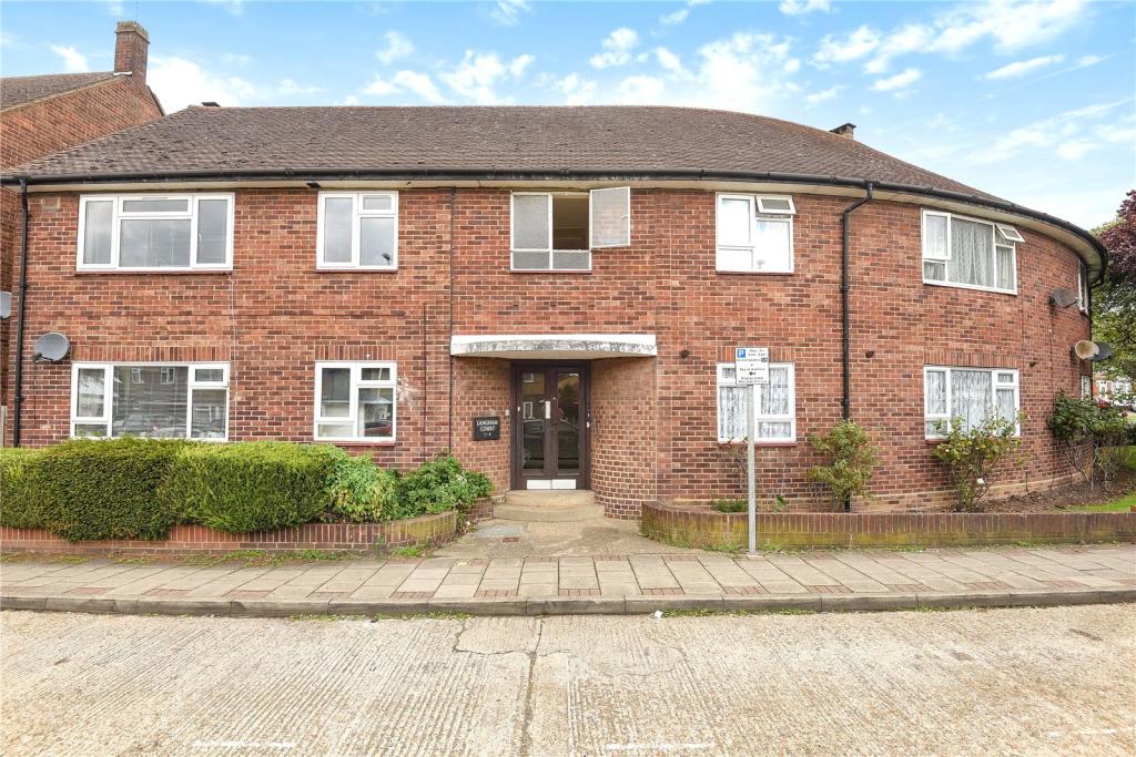 Flat for rent in Ruislip, Langham Court, Station Approach, South Ruislip, Ruislip, 657 m²