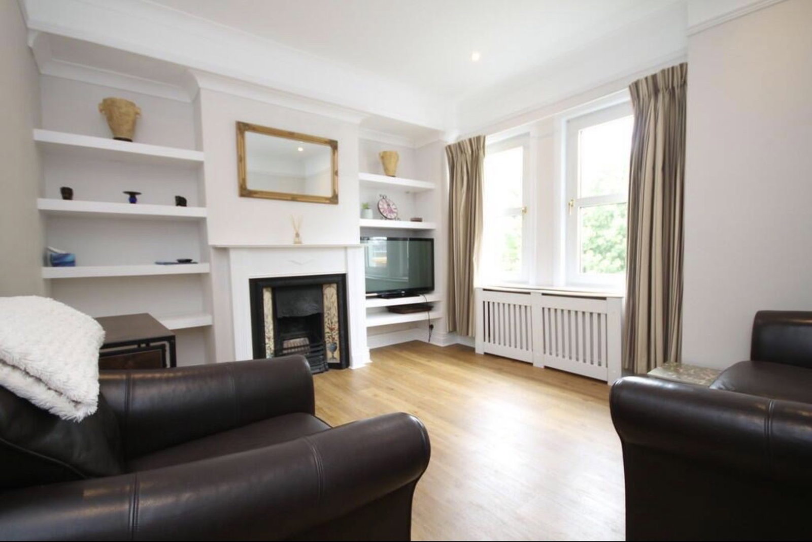 Maisonette for rent in Ashtead, The Street, Ashtead, KT21 2AH