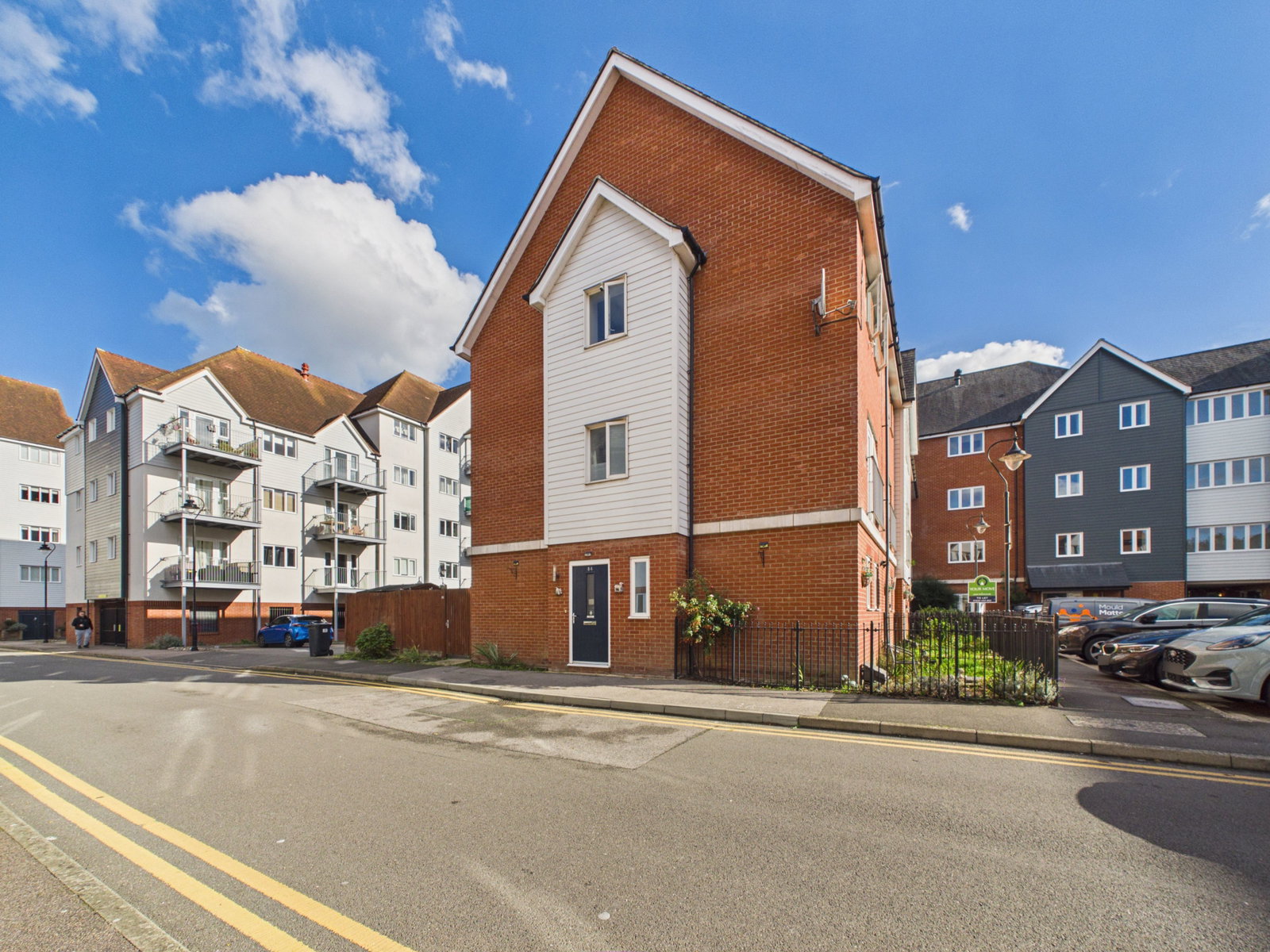 Terraced House for rent in Canterbury, Westwood Drive, Canterbury, 1013 m²