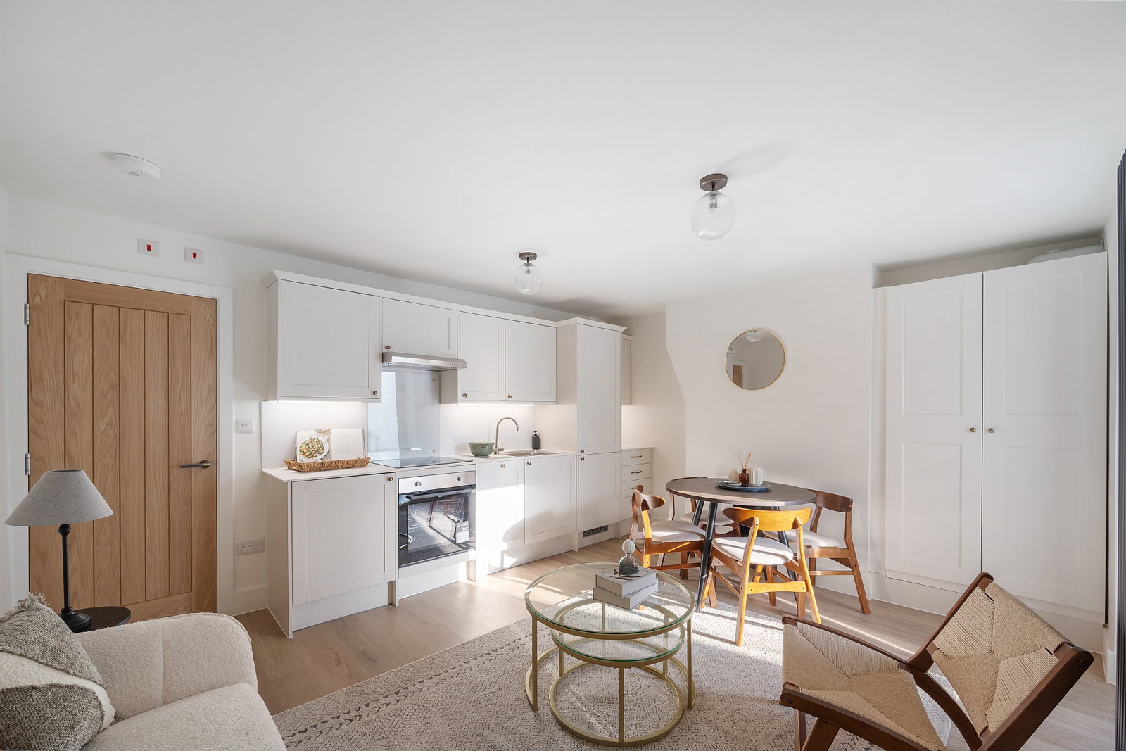 Flat for rent in London, Linden Grove, London, SE15, 573 m²