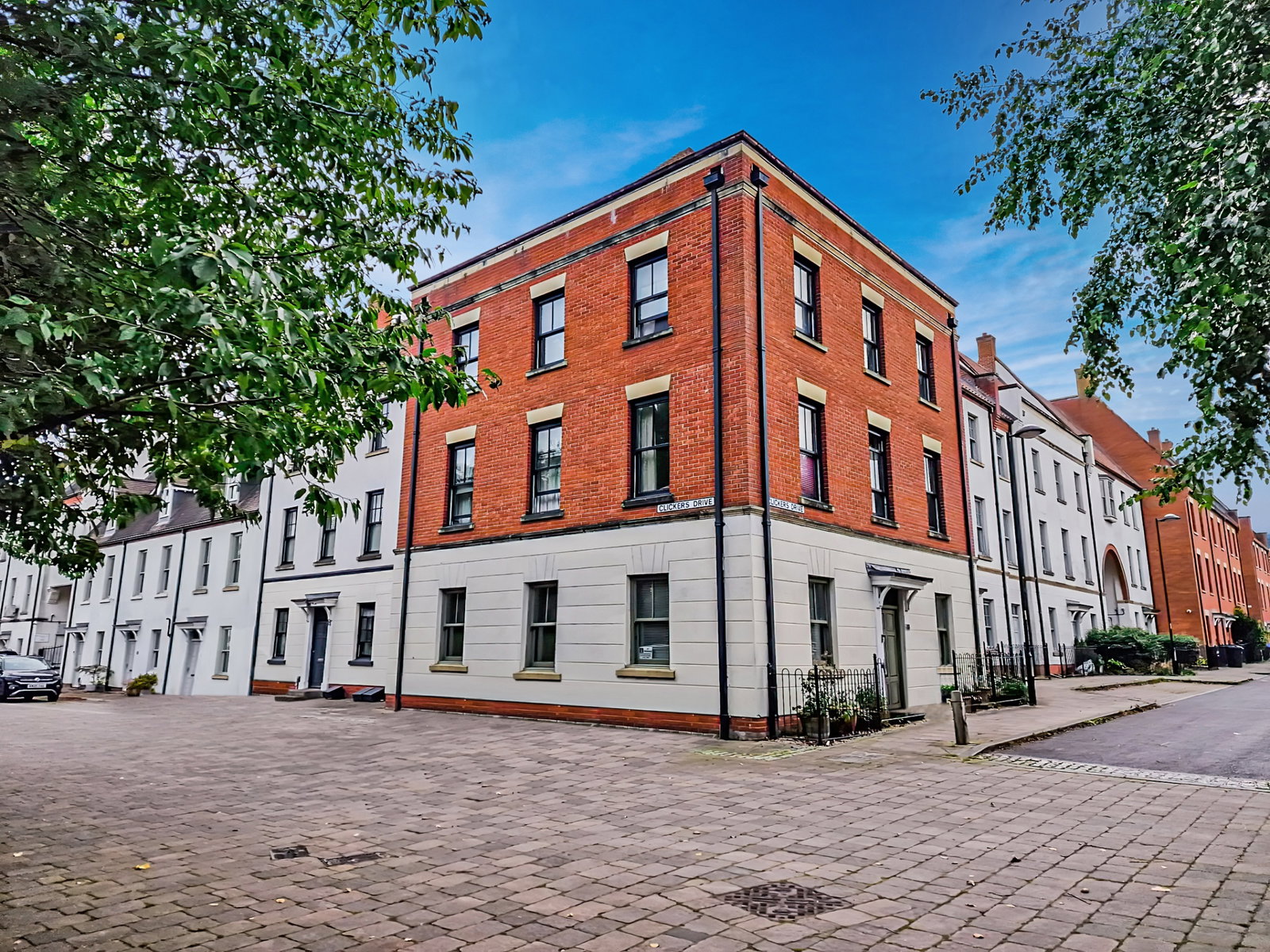 Flat for sale in Northampton, Clickers Drive, Northampton, NN5 4ED