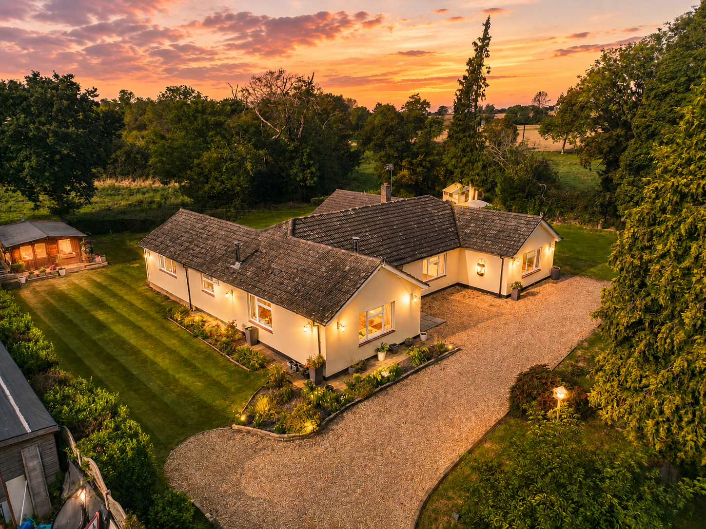Bungalow in Bury St. Edmunds