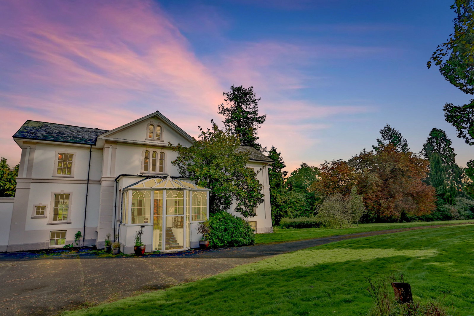 Detached House in Crickhowell