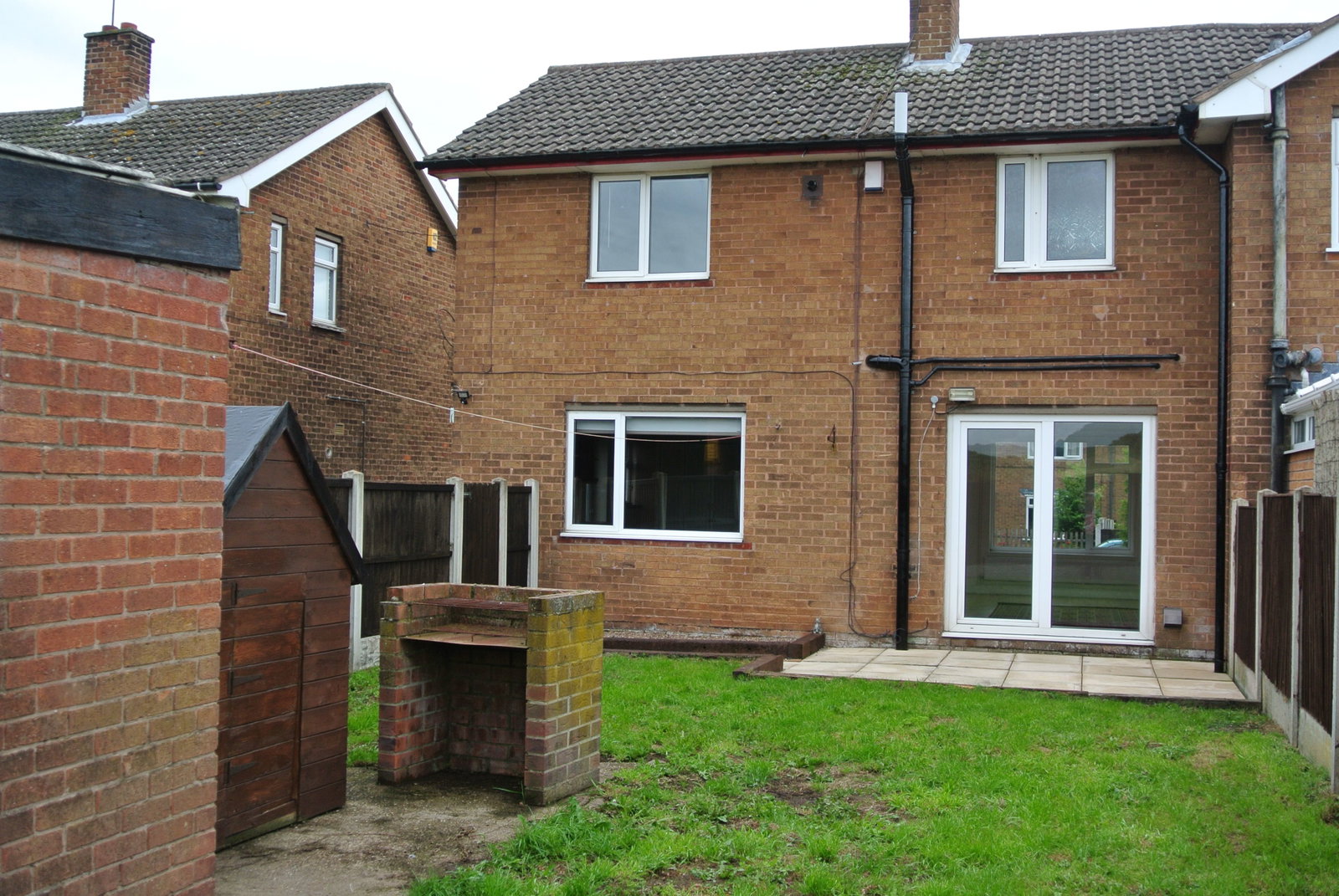 Semi Detached House for rent in Mansfield, Egmanton Road, Meden Vale, Mansfield, NG20 9QG