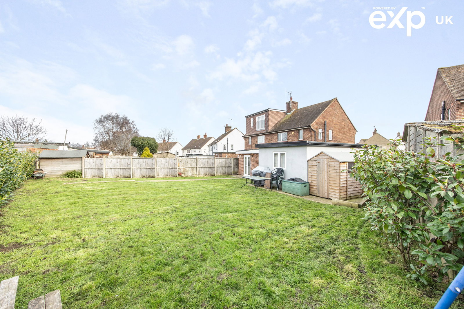 Semi Detached House for sale in Swanley, Rowan Road, Swanley, BR8